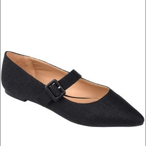 The Journee Collection® Karissa Flat Black